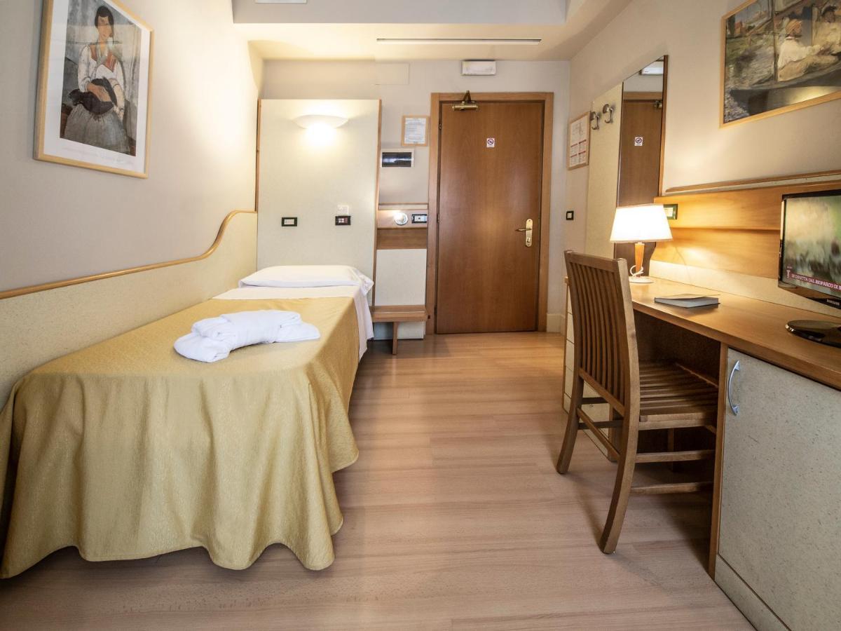 Duca Del Mare - Hotel Di Nardo Group Масса-Мариттима Экстерьер фото