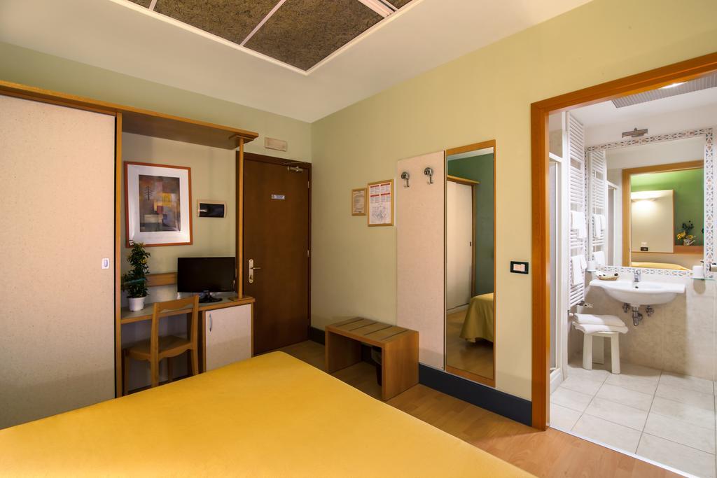 Duca Del Mare - Hotel Di Nardo Group Масса-Мариттима Экстерьер фото