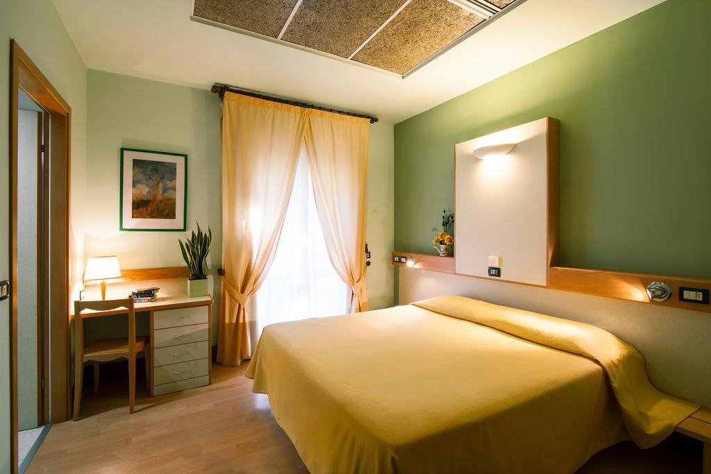 Duca Del Mare - Hotel Di Nardo Group Масса-Мариттима Экстерьер фото